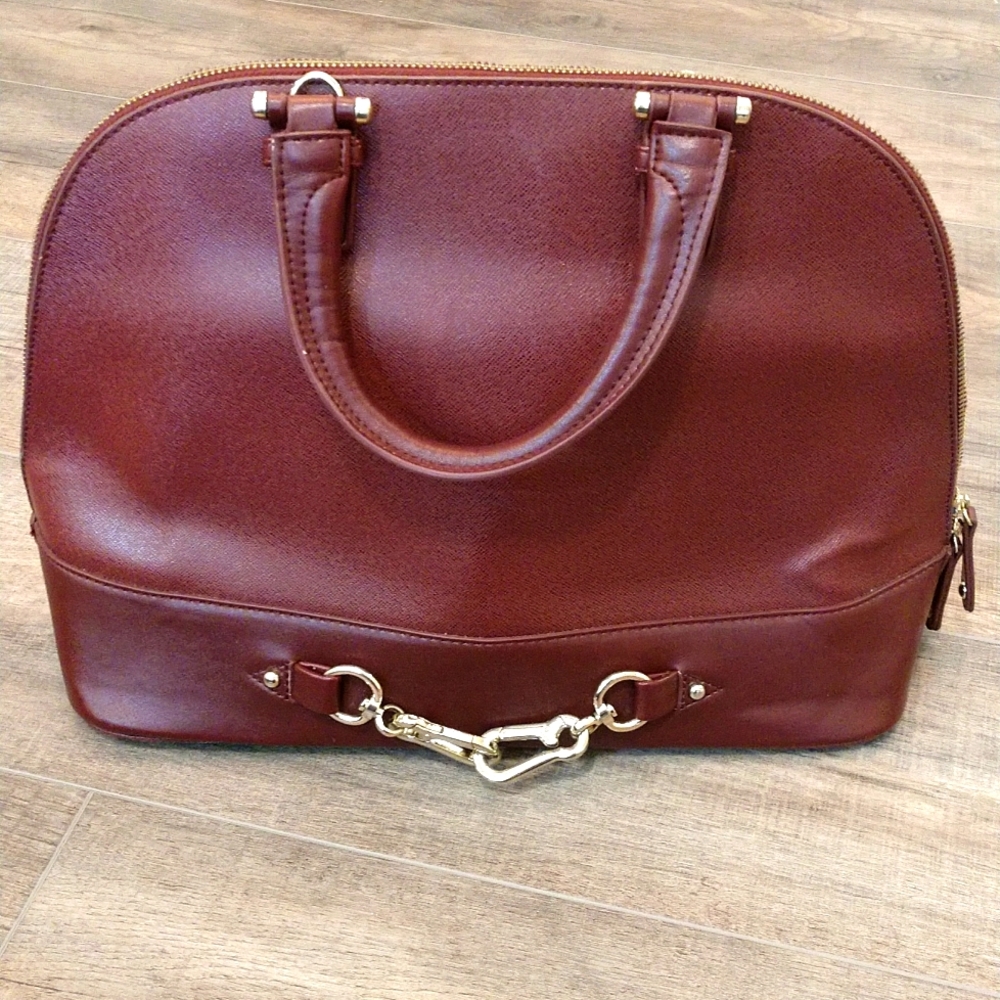 Women’s Red Handbag Leopard Interior Chain‎ Buckles Zipper Handbag Stands Tote